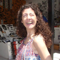 Carina de Luz Oliveira