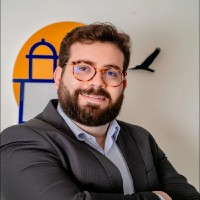 André Vasconcelos Santiago