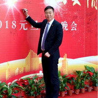 王传福