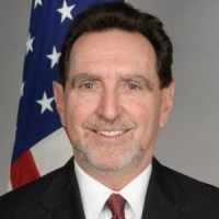 Lawrence Gumbiner