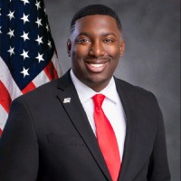 Milton Williams, Jr.