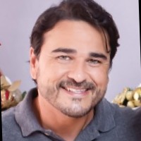Carlos Alvares