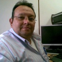 Douglas González