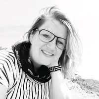 Karen F.