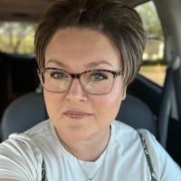 Lindsey Dyer