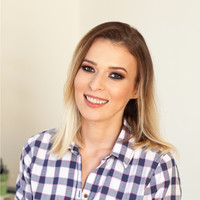 Andreea Ungur, Acca