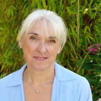 Corinne Petit