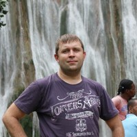 Ярослав Ермолаев