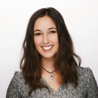 Emily Janik
