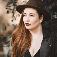 Érika Fernanda Antoniacomi Santos Gavlouski