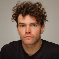 Simon Gleave