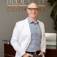 Dr. Kelly J. Blodgett DMD, NMD