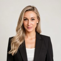 Nicole Tanzer
