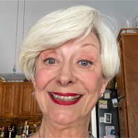 Linda Ray
