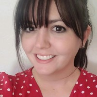 Laura Adams