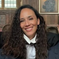 Nina Kelly