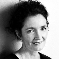 Caroline Bos