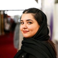 Farnaz Farsi