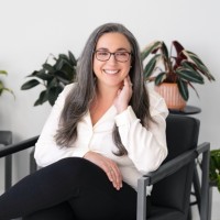Courtney Rex, Aia