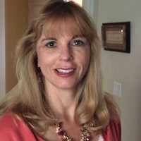 Elaine Reynolds