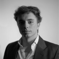 Alejandro Abril
