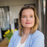 Catrien Lenstra