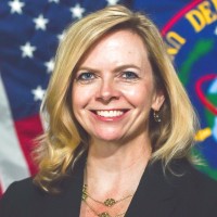 Suzanne White