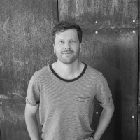 Simon Richmond