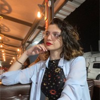 Maria Eduarda Oliveira