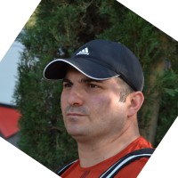 Vas Varkatzos