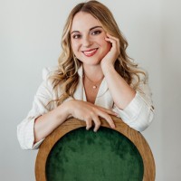 Bernadette Burger