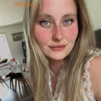 Manon Clebar