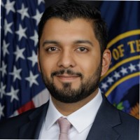 Miguel Hinojosa, Mba