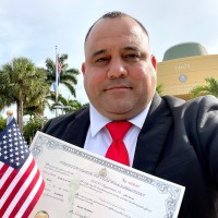 Juan C Perez