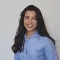 Daniela Flores