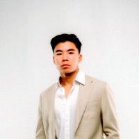 Han L.