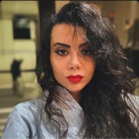 Niloofar Parsi
