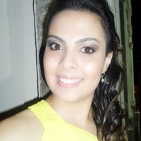 Julie Caroline Oliveira