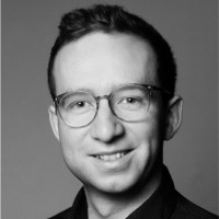 Nils Brakhan