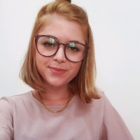 Julia Palmezan Ribeiro de Machado