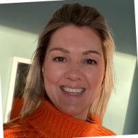 Inneke Van Zoom