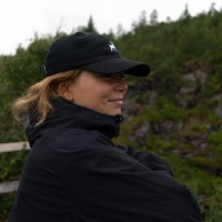 Josefine Falk