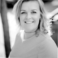Esther Van Eden
