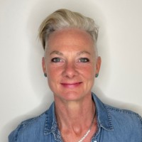Fiona Leach