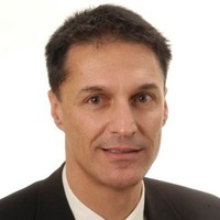 Stefan Müller