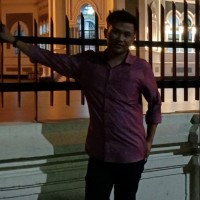 Lory Dayakbar