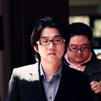 Ping Ye