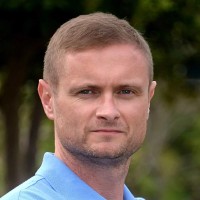 Robert May BSc (Hons)
