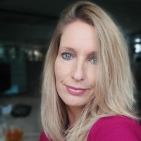 Andrea Buzás