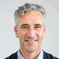 Nigel Vivian
